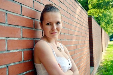 Víkendová chvilka poezie: Natálie Paterová už píše méně bolestnou strunou
