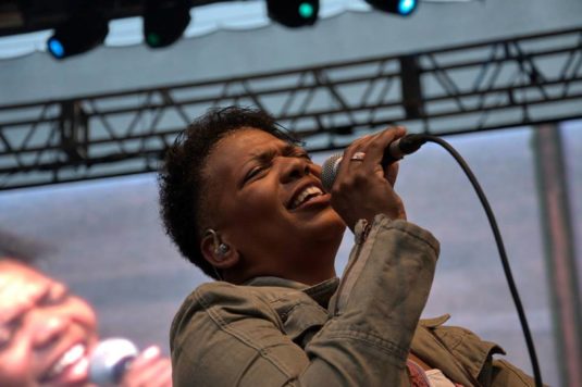 Jsem ráda že jsem mohla zpívat i pro bývalého prezidenta říká