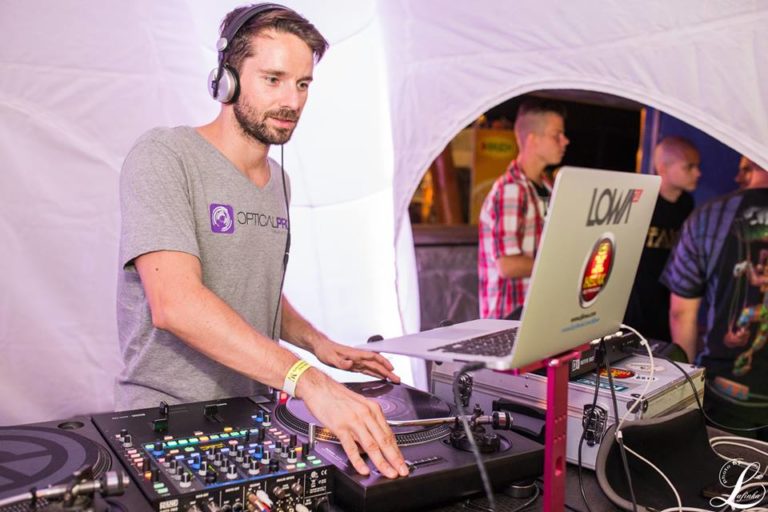 DJ Lowa vystoupí s Janáčkovou filharmonií. Unikátní projekt si pohraje