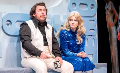 Je to protipól muzikálu Mamma mia!, říká Vojtěch Štěpánek o nové hře Agnetha volá S.O.S.
