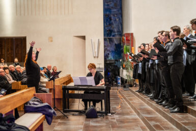 Advent jako tradice i výzva. Hudební současnost vyvrcholila smysluplně před zaplněným kostelem