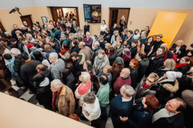 Jubilejní rok otevřela Galerie výtvarného umění v Ostravě třemi výstavami. Na vernisáž přišly stovky lidí