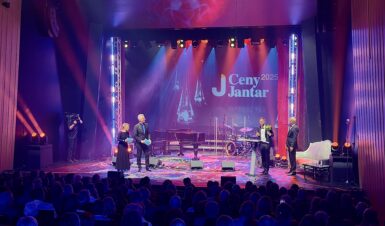 Ceny Jantar dostali Panzenberger, Palatínusová, Nika, Hlavenková a další. Cenu za celoživotní přínos má Petr Rotrekl