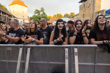 Festival Metal!!! se rozrostl na dva dny a vytvořil hlasitou oázu pro fandy extrémní hudby