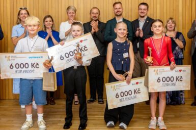 Zlatý oříšek Moravskoslezského kraje 2026 zná své vítěze, cenu převzaly čtyři nadané děti