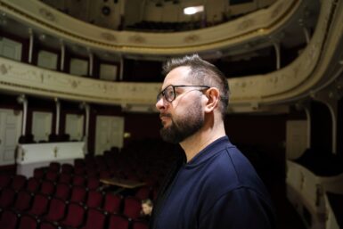 Režisér Dominik Beneš: Smetanovo Tajemství není muzeální kousek, ale univerzální příběh o nás samotných